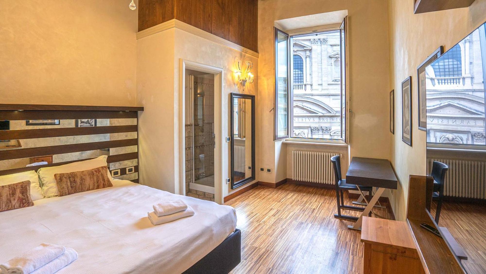 Piazza Venezia Charming Apartments With View Rome Exterior photo